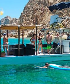 Moderno catamaran en renta en Los Cabos
