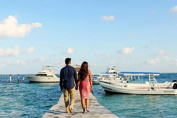 Citas romanticas en veleros exclusivos