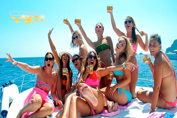 Despedidas de Soltera en Los Cabos en Yate