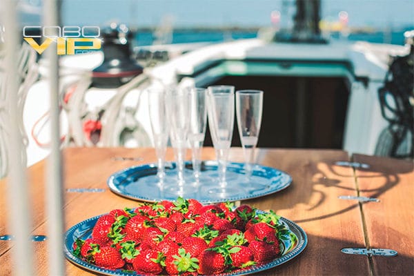 Boda en Los Cabos abordo de un yate