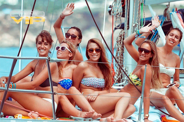 Catamaran para Despedida de Soltera en Los Cabos