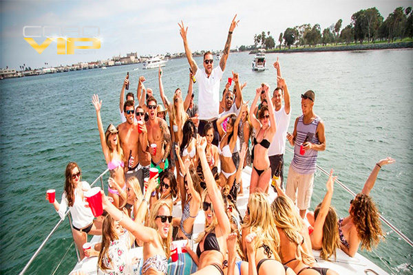 Despedida de Soltero abordo de Velero VIP