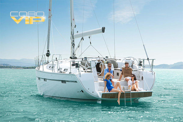 Mega Yates para Vacaciones de Lujo en Cabo