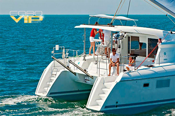 Renta de Yates, Mega Yates y Veleros en Los Cabos