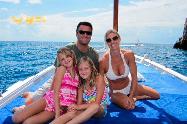 Vacaciones Familiares abordo de Yate en Los Cabos