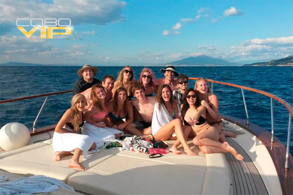 Viaje de Generación abordo de Yate en Los Cabos