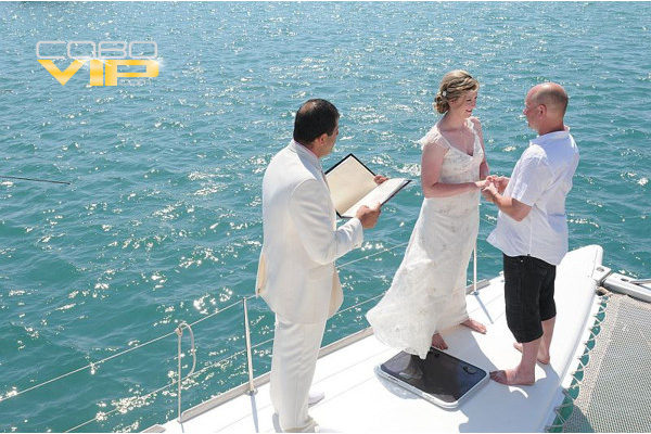Boda de ensueño abordo de Yate en Los Cabos
