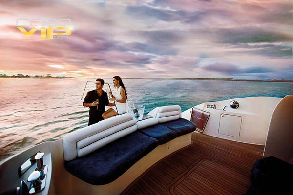 Romántico Aniversario abordo de Yate en Cabo