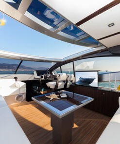 Renta de Yate Italiano de Lujo en Los Cabos