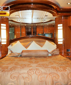 renta un gran yate unico en Los Cabos