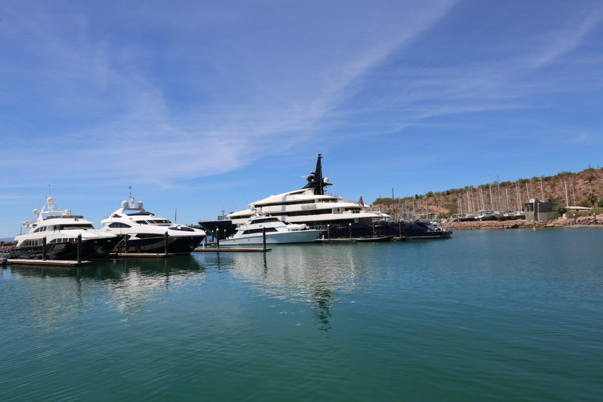 Tour en Yate en La Paz