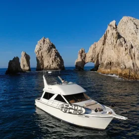 Bayliner 42 Yacht Rental Cabo