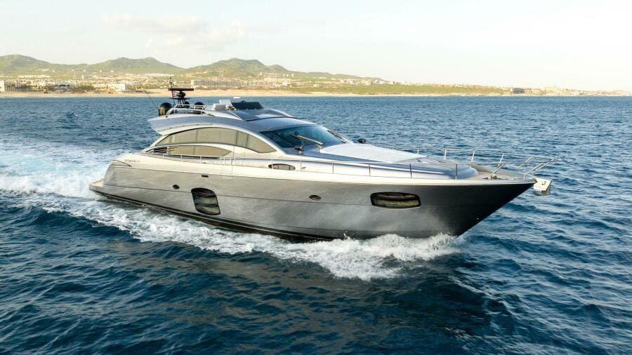 PEARSHING-75-FT-YACHT-CHARTER-CABO-18.jpeg