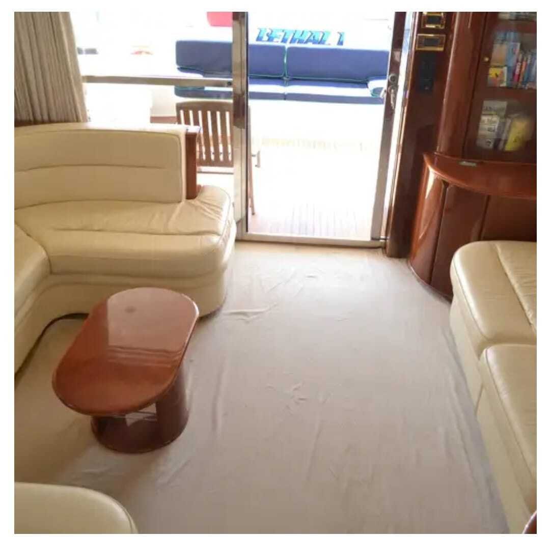 Luxury Yacht for Cruising in Los Cabos - Image 8
